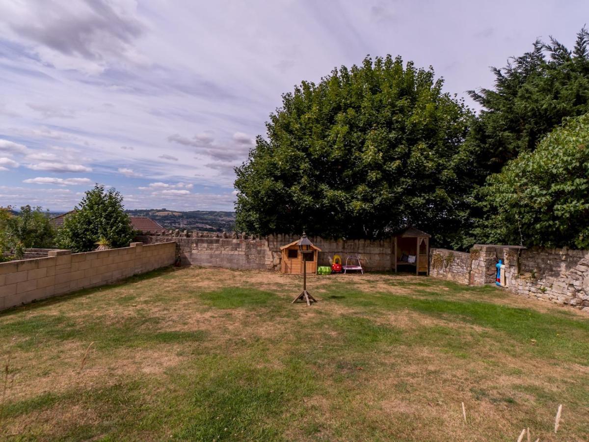 Pass The Keys One Bed Flat With Stunning Views And Free Parking Apartment Bath Exterior photo